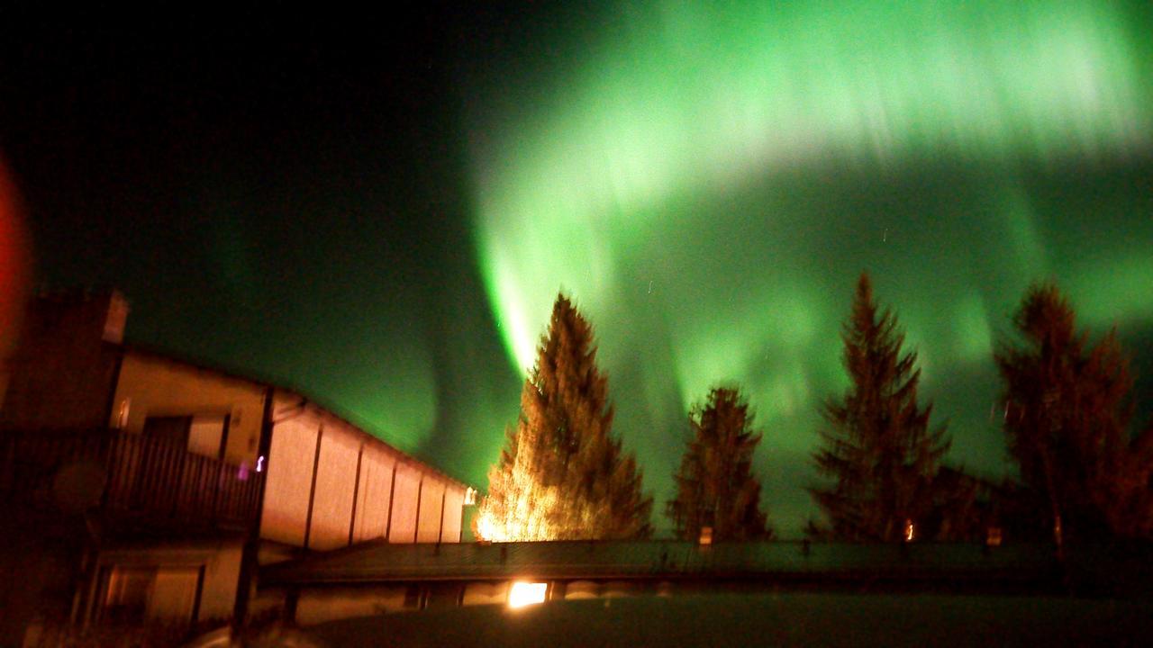 Yellowhead Motel Valemount Eksteriør billede